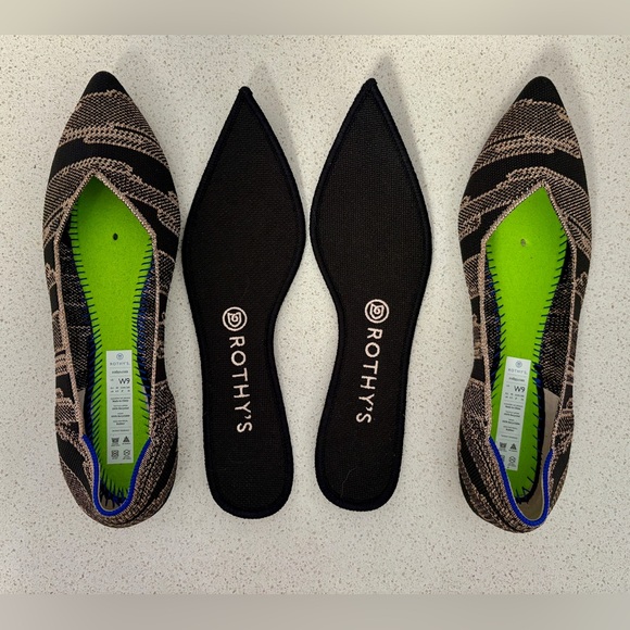 Rothy's The Point Flats Black and Gold Shimmer H4 - Picture 7 of 9